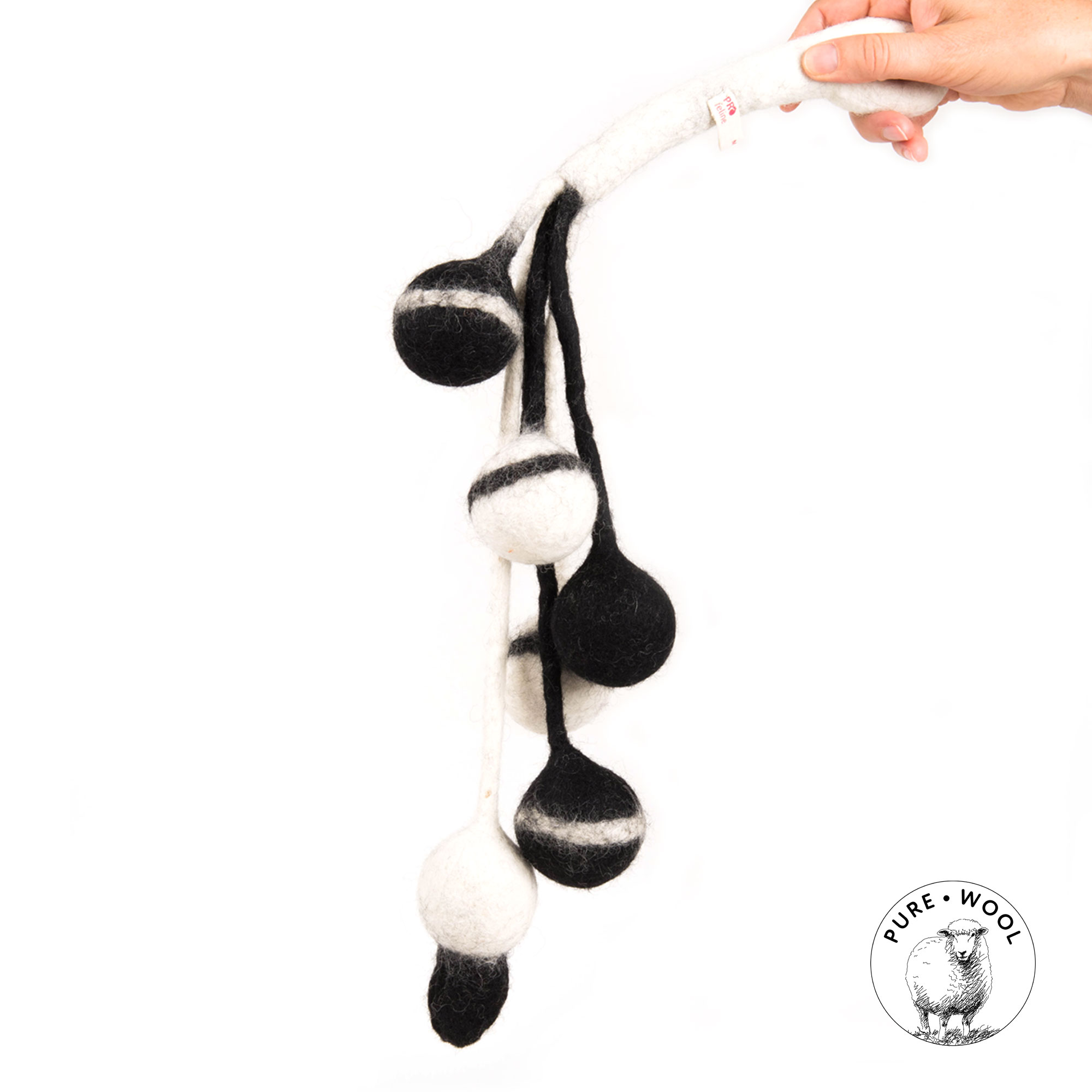 cat-toys-profeline-pure-wool-sw335ba-felted-catcher