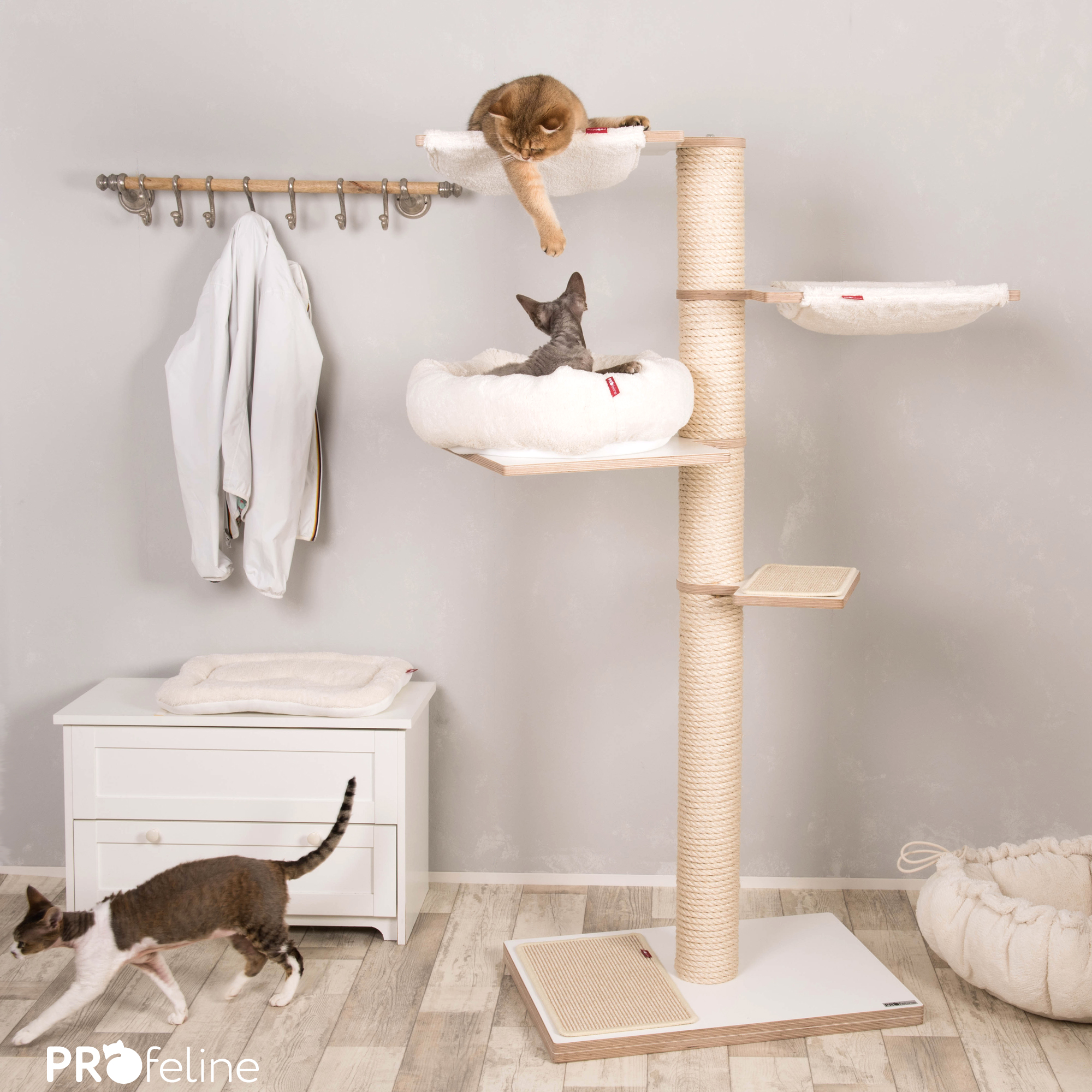 Kratzbaum modern Katzenzimmer 
